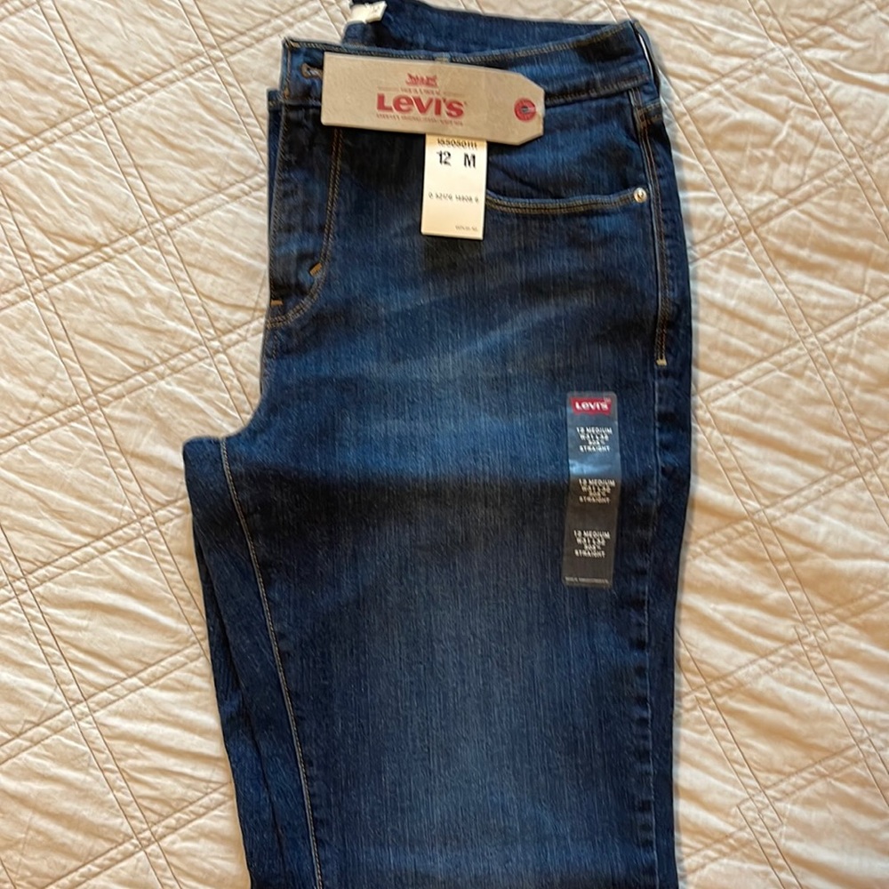 Women’s Levi’s 505 jeans